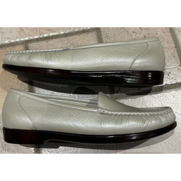 SAS Comfort Shoes 11W Gold Metallic Leather Loafers Slip On NEW Women’s - Picture 2 of 4